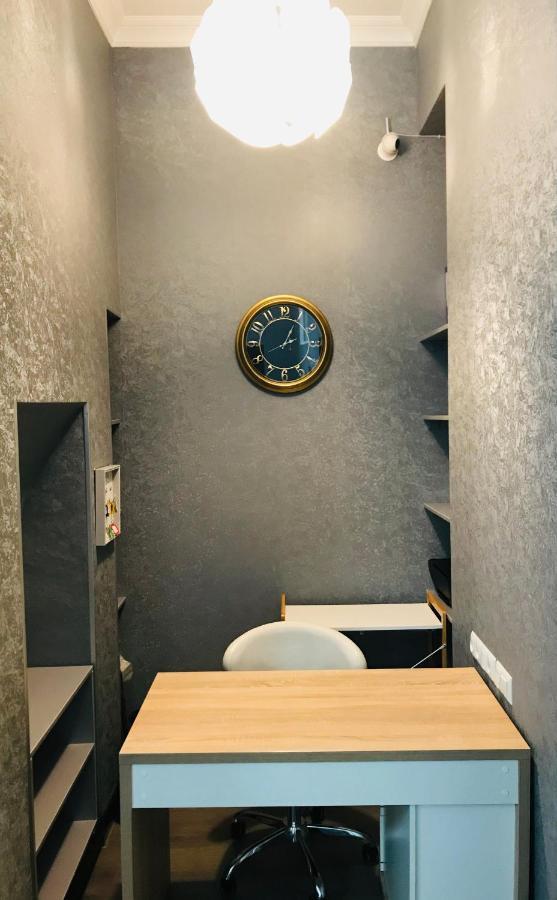 טביליסי 2Nd Floor Hotel מראה חיצוני תמונה