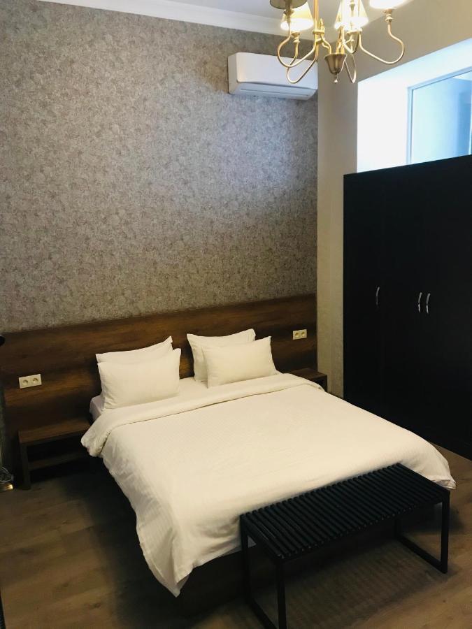 טביליסי 2Nd Floor Hotel מראה חיצוני תמונה