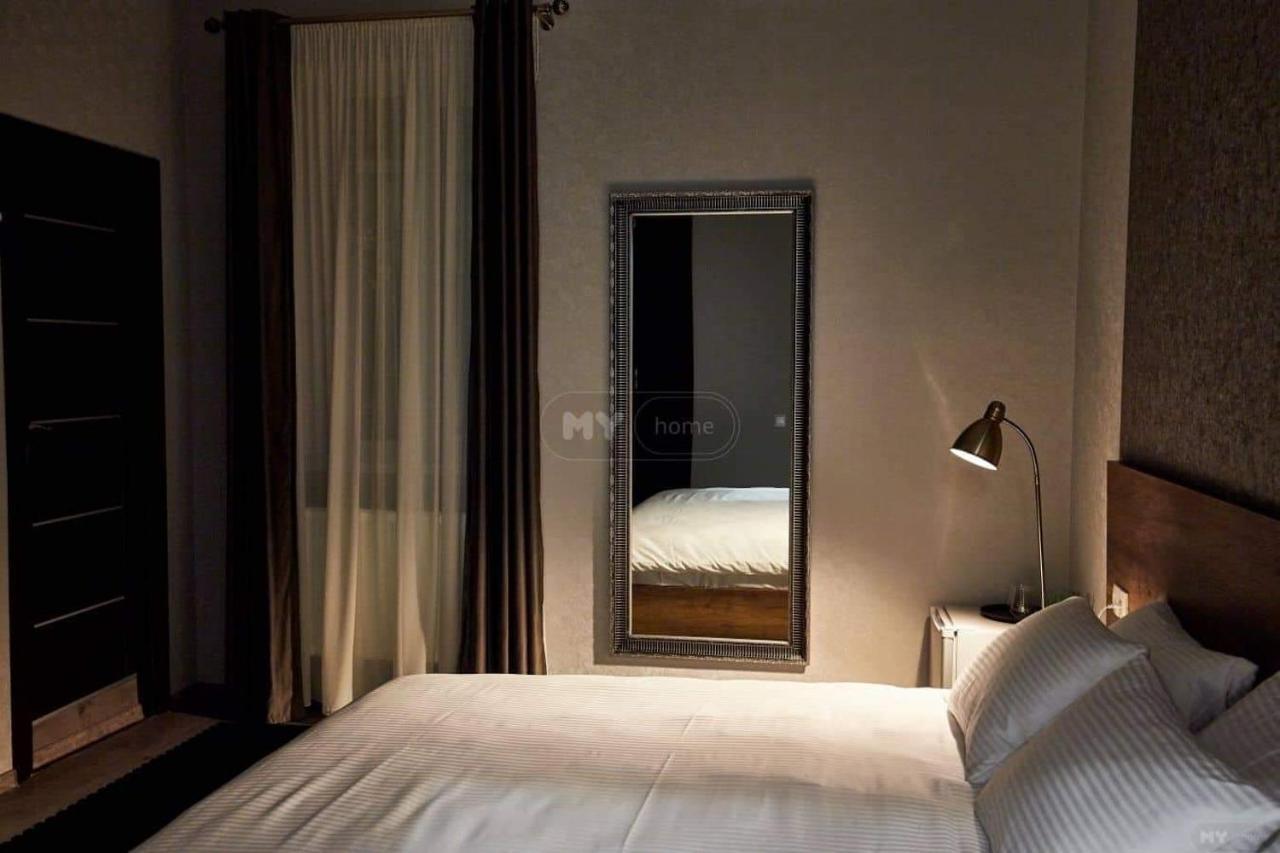 טביליסי 2Nd Floor Hotel מראה חיצוני תמונה